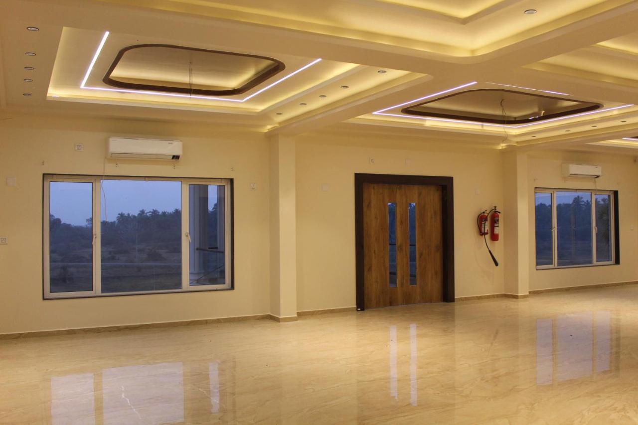 Flamingo Club And Resort Una 3 Km Away From Diu Check Post 外观 照片