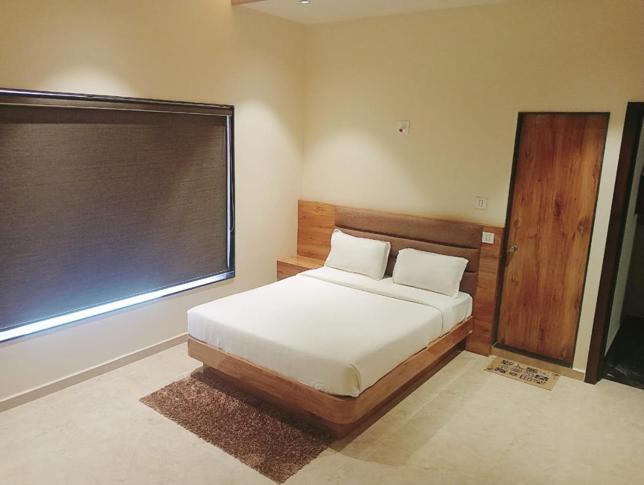 Flamingo Club And Resort Una 3 Km Away From Diu Check Post 外观 照片