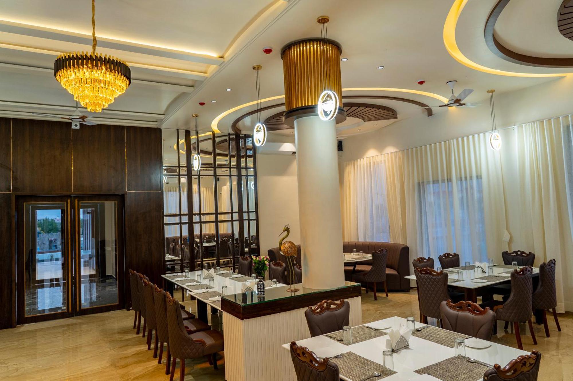 Flamingo Club And Resort Una 3 Km Away From Diu Check Post 外观 照片